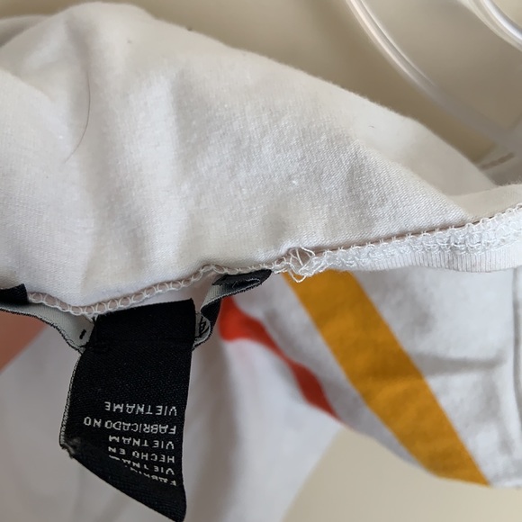 Short sleeve crop top - Picture 3 of 3